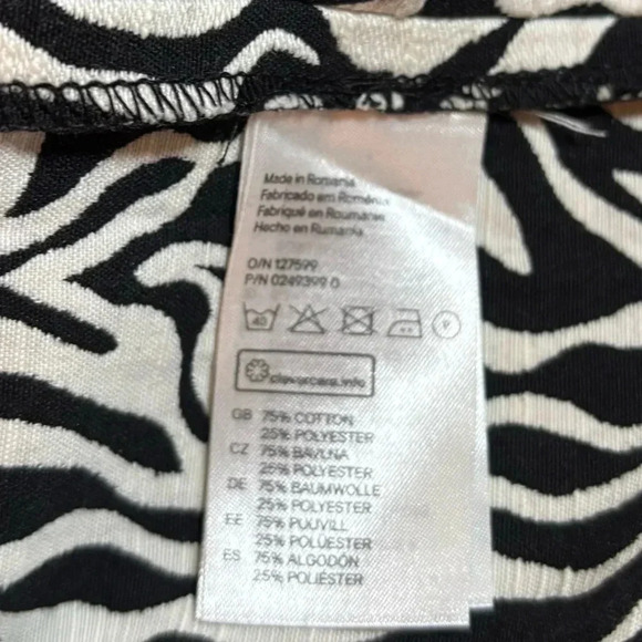 H&M Women's A Line Skirt Pleated Zebra Animal Print Size 8 Cotton Blend - Picture 6 of 6